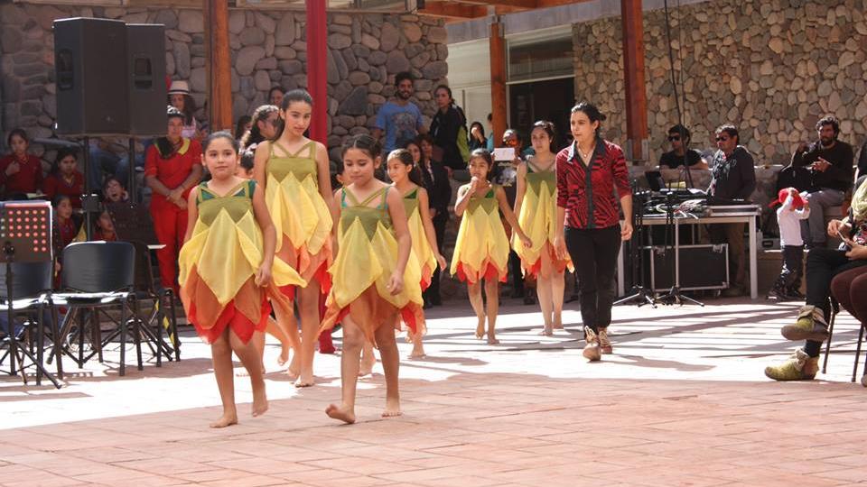 Academia de Danza Neyun Tukiri, de Vicuña