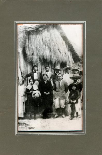 Gabriela Mistral y Palma Guillén en México Gabriela Mistral y Palma Guillén en México