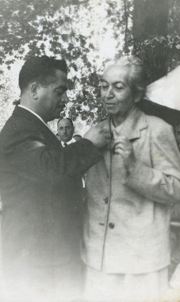 Alcalde de Vicuña y Gabriela Mistral, 1954.